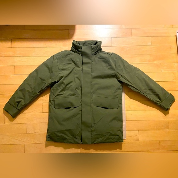 Men’s Windproof Collar Down Parka w/ Removable Hood  - Military Green (Size LG) - Picture 4 of 7